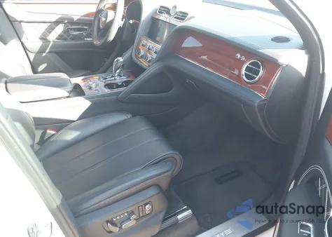 2021 Bentley Bentayga V8 из США, поврежденный, VIN SJAAM2ZV7MC033750